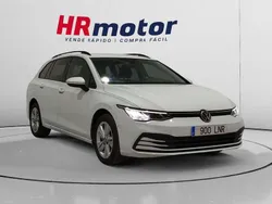 Blanco Usado 2021 VW Golf VIII Life Familiar | 16.140 € (Buen precio)