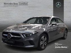 Gris / plata Usado 2022 Mercedes A250 Berlina | 29.900 € (Precio justo)