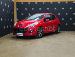 Rojo Usado 2011 Peugeot 207 Active Berlina | 5990 € (Un poco caro)