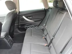 Rojo Usado 2016 BMW 318 Gran Turismo Berlina | 19.000 € (Un poco caro)
