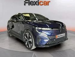 Azul Usado 2023 Renault Mégane Techno Berlina | 23.890 € (Precio justo)