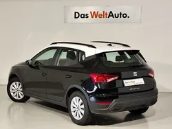 Negro Usado 2024 Seat Arona Style SUV | 18.900 € (Precio justo)