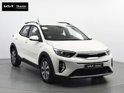 Blanco Usado 2022 Kia Stonic SUV | 12.990 € (Precio justo)