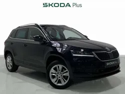 Negro Usado 2021 Skoda Karoq Style SUV | 25.000 € (Un poco caro)