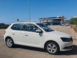 Blanco Usado 2019 Skoda Fabia Ambition Berlina | 10.199 € (Precio justo)
