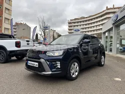 Azul Usado 2024 Ssangyong Tivoli SUV | 19.800 €