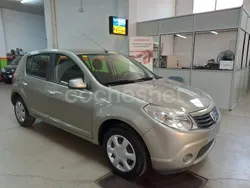 Beige Usado 2011 Dacia Sandero Ambiance Utilitario | 5900 € (Precio justo)