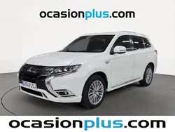 Blanco Usado 2019 Mitsubishi Outlander P-HEV SUV | 21.810 € (Precio justo)