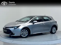 Gris / plata Usado 2024 Toyota Corolla Active Berlina | 24.900 € (Precio justo)