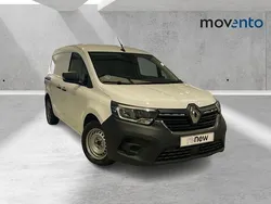 Blanco Usado 2023 Renault Kangoo Monovolumen | 18.400 € (Precio justo)