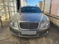 Gris / plata Usado 2005 Bentley Continental Flying Spur Berlina | 31.700 €
