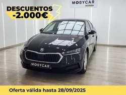 Negro Usado 2021 Skoda Octavia Ambition Utilitario | 22.995 € (Precio justo)