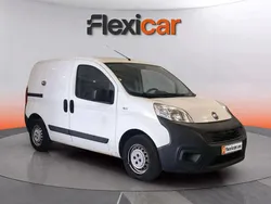 Blanco Usado 2018 Fiat Fiorino Monovolumen | 8490 € (Precio justo)