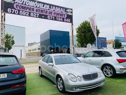Gris / plata Usado 2005 Mercedes E220 Avantgarde Familiar | 5499 € (Un poco caro)