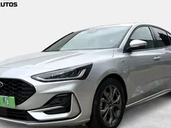 Gris Usado 2023 Ford Focus ST-Line | 18.999 € (Precio justo)