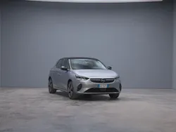 Gris Usado 2020 Opel Corsa-e Elegance Utilitario | 16.710 € (Precio justo)