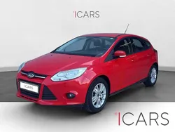Rojo Usado 2012 Ford Focus Trend Berlina | 8800 € (Un poco caro)