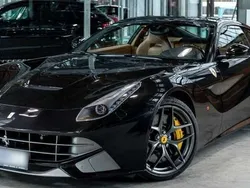Negro Usado 2013 Ferrari F12 Coupe | 257.900 €