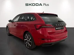 Rojo Usado 2024 Skoda Scala Sport Utilitario | 22.290 € (Precio justo)