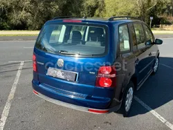 Azul Usado 2010 VW Touran Advance Monovolumen | 8650 € (Buen precio)