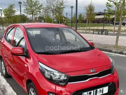 Rojo Usado 2017 Kia Picanto Comfort Utilitario | 8950 € (Precio justo)