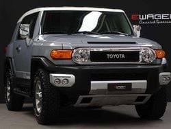 Gris Usado 2013 Toyota FJ Cruiser SUV | 58.990 €