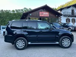 Negro Usado 2007 Mitsubishi Montero SUV | 22.999 €