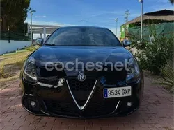 Negro Usado 2010 Alfa Romeo Giulietta Progression Utilitario | 5500 €