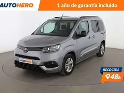 Amarillo Usado 2024 Toyota Proace Active Van | 25.332 € (Un poco caro)
