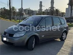Gris / plata Usado 2005 Renault Grand Scénic II Dynamique Monovolumen | 4900 € (Precio justo)