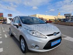 Gris / plata Usado 2010 Ford Fiesta Utilitario | 6750 € (Un poco caro)