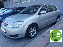 Beige Usado 2004 Toyota Corolla Sol Utilitario | 6390 € (Caro)