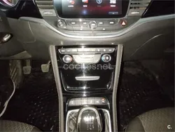 Gris / plata Usado 2017 Opel Astra Excellence Berlina | 10.000 € (Precio justo)