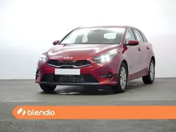 Rojo Usado 2023 Kia Ceed Utilitario | 22.500 € (Caro)