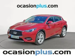 Rojo Usado 2018 Infiniti Q30 Premium Utilitario | 18.628 € (Precio justo)