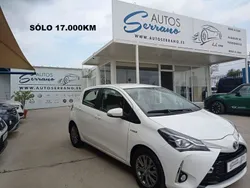 Blanco Usado 2020 Toyota Yaris Hybrid Active Berlina | 18.550 € (Un poco caro)