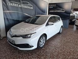 Blanco Usado 2017 Toyota Auris Active Berlina | 9990 € (Precio justo)