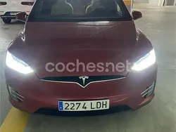 Rojo Usado 2020 Tesla Model X Long Range SUV | 40.000 €