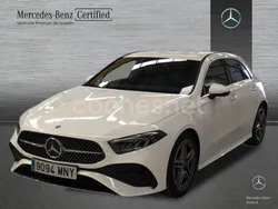 Blanco polar Usado 2024 Mercedes A200 AMG line Berlina | 36.500 € (Precio justo)