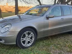 Plateado Usado 2006 Mercedes E320 Familiar | 7400 € (Precio justo)