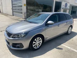 Gris / plata Usado 2019 Peugeot 308 Style Familiar | 13.290 € (Un poco caro)