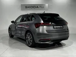 Gris Nuevo 2025 Skoda Scala Sport Utilitario | 25.900 € (Un poco caro)