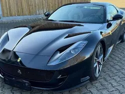 Negro Usado 2021 Ferrari 812 Descapotable | 487.900 €