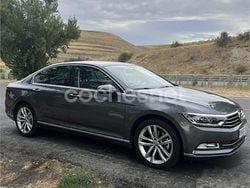 Gris / plata Usado 2016 VW Passat Sportline Berlina | 19.000 € (Un poco caro)