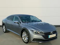 Gris / plata Usado 2018 VW Arteon Elegance Berlina | 20.900 € (Buen precio)