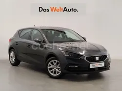 Gris / plata Usado 2022 Seat Leon Style Berlina | 21.500 € (Un poco caro)