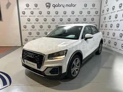 Blanco Usado 2017 Audi Q2 Sport SUV | 20.890 € (Un poco caro)