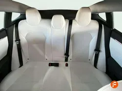 Negro Usado 2024 Tesla Model 3 Berlina | 32.690 € (Precio justo)
