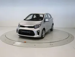 Gris Usado 2024 Kia Picanto Utilitario | 13.965 € (Un poco caro)