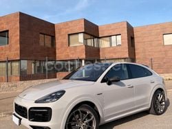 Gris / plata Usado 2021 Porsche Cayenne SUV | 95.000 €